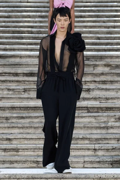 Look 20